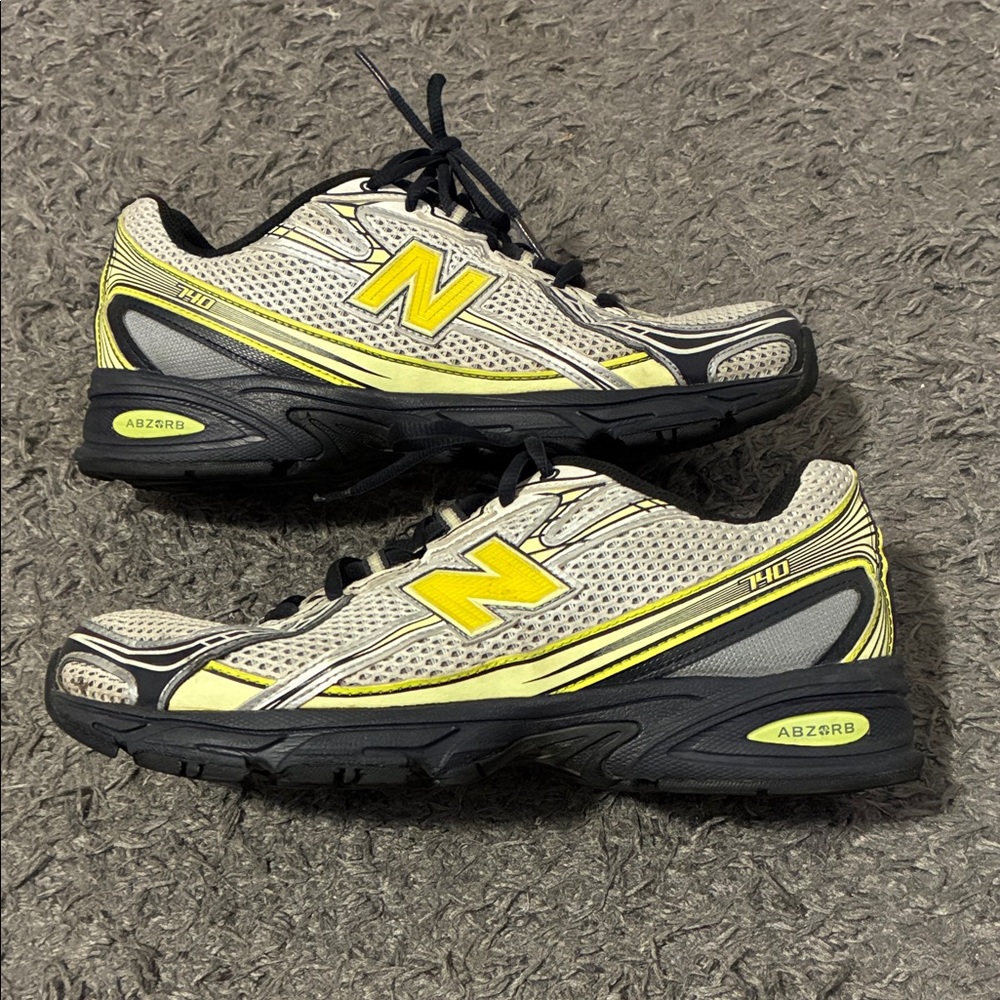 New balance 740 v2